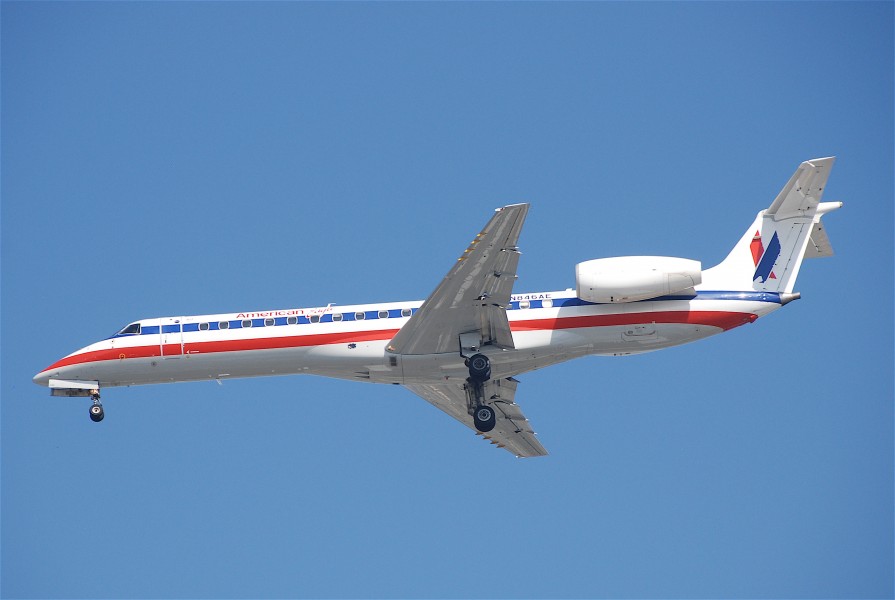 American Eagle Embraer ERJ140LR; N846AE@LAX;11.10.2011 623dd (6643947629)