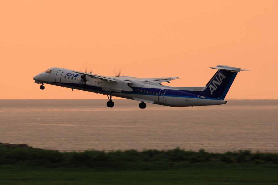 ANA Bombardier DHC-8-Q400 RJSN