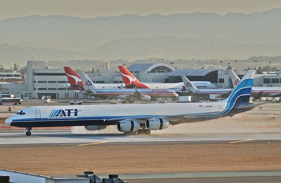 ATI DC-8-73CF; N604BX@LAX;19.04.2007 465aw (7170406805)