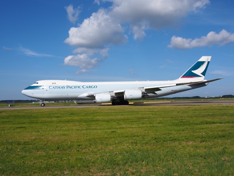 B-LJH Cathay Pacific Boeing 747-867F - cn 39245 taxiing 19july2013 pic-009