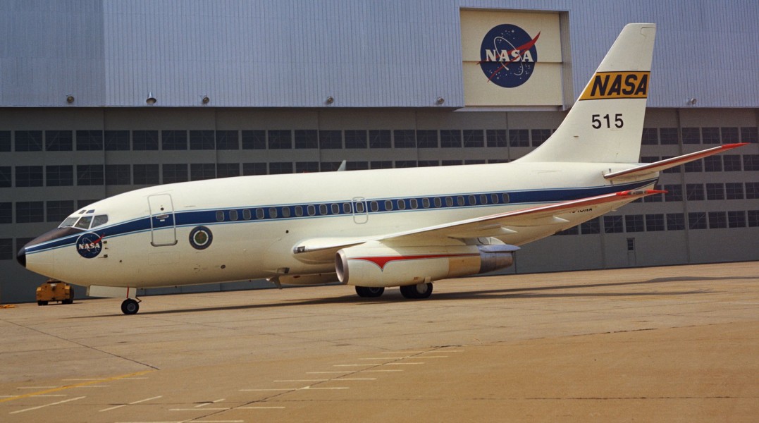 Boeing 737 NASA GPN-2000-001905