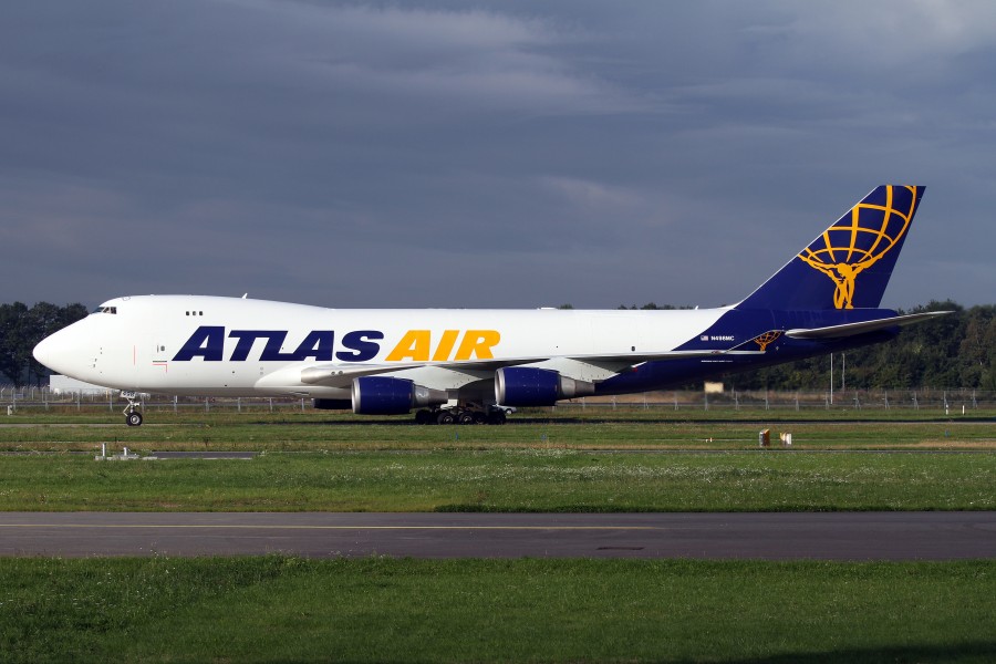 Boeing 747-47UFSCD Atlas Air N498MC (2)