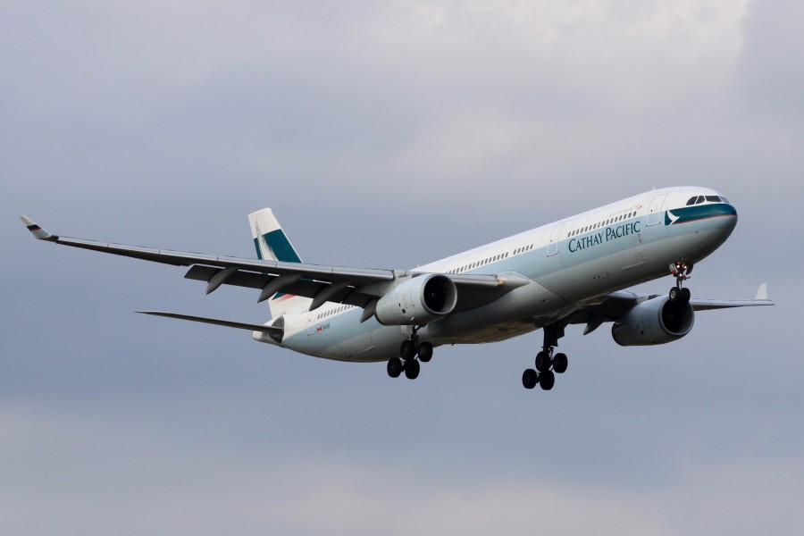 Cathay Pacific A330-300(B-HLF) (4085432331)