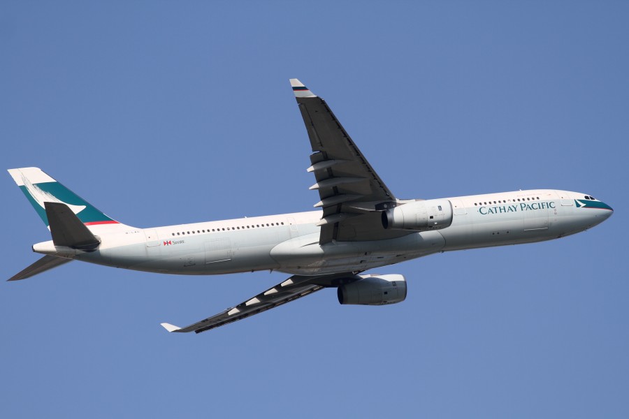 Cathay Pacific A330-300(B-LAC) (4608570881)