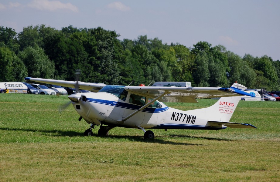 Cessna 182N Skylane