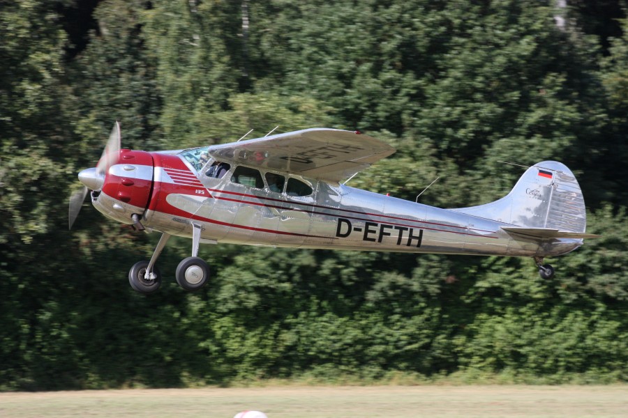 D-EFTH Cessna 195 FPF Langenfeld 3