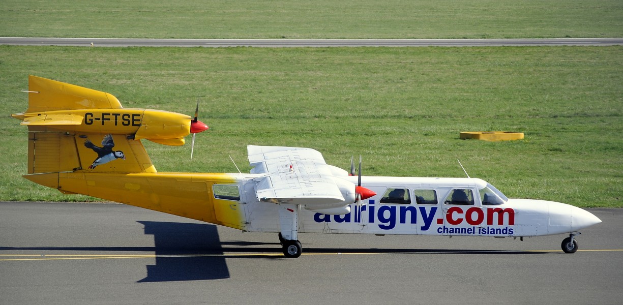 G-FTSE Trislander Aurigny Air Services (7003404261)