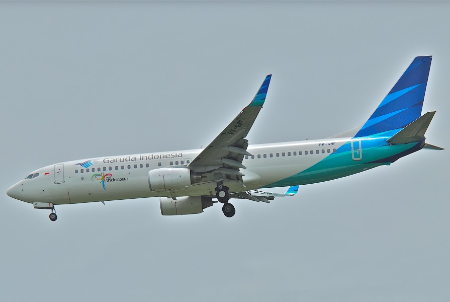 Garuda Indonesia Boeing 737-800; PK-GMF@BKK;30.07.2011 613hz (6041935125)