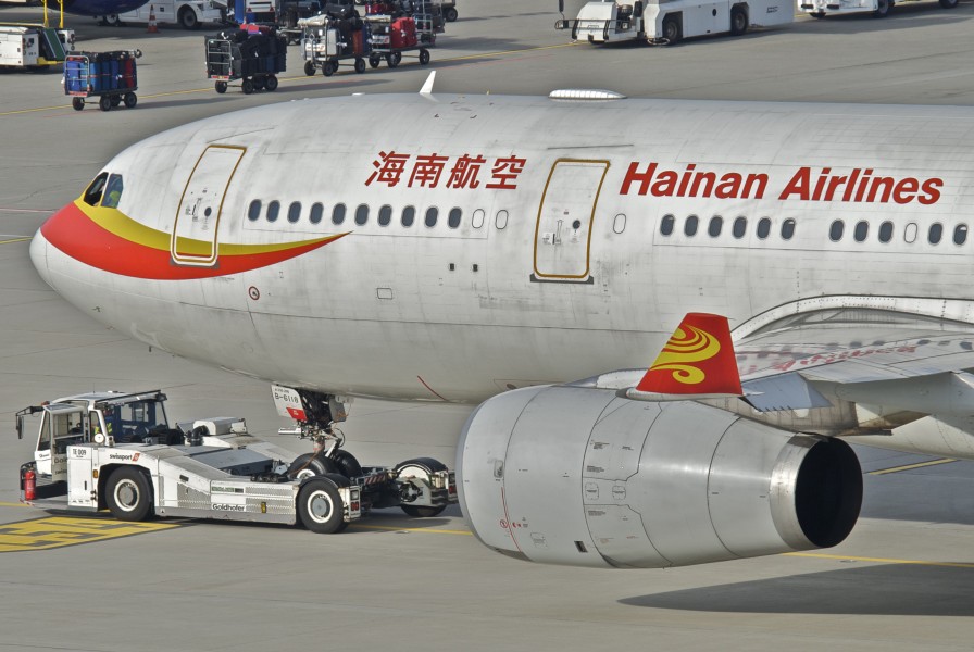 Hainan Airlines Airbus A330-200; B-6118@ZRH;24.06.2012 657cq (7438713850)