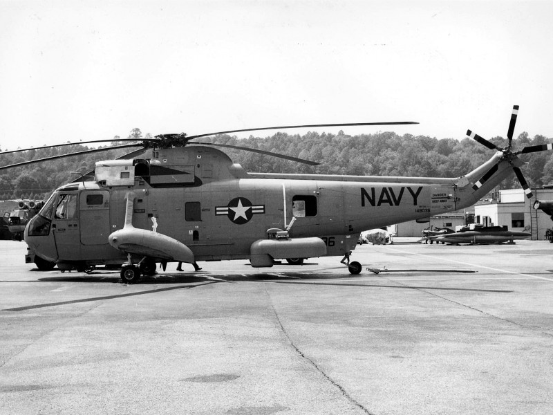 HH-3A Sea King with minigun pod c1970