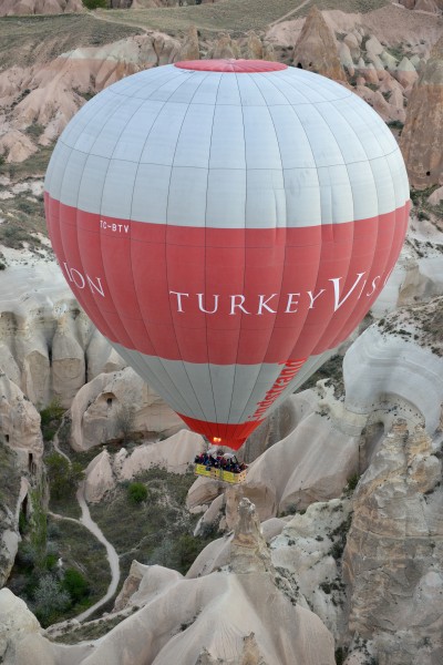 Hot air balloon ride at sunrise in Cappadocia 3