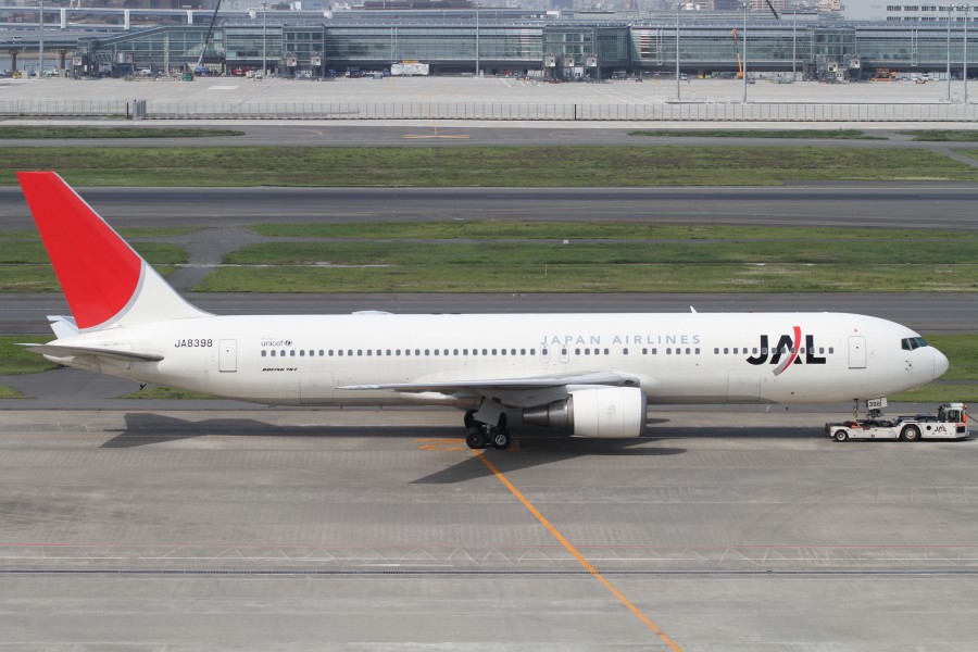 JAL B767-300(JA8398) (4570739540)