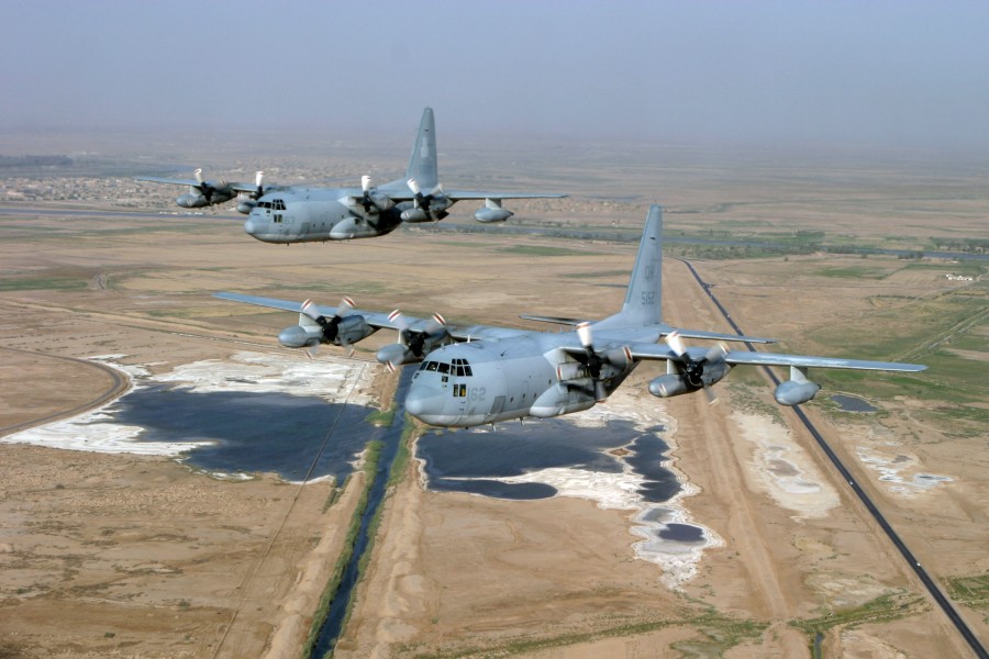 KC-130Ts VMGR-234 in flight over Iraq 2003