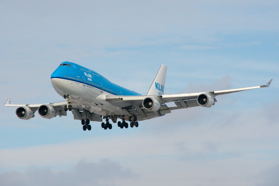 KLM asia Boeing 747-400(M) PH-BFH 