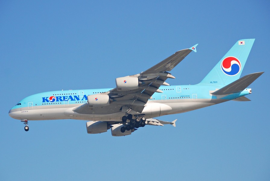 Korean Air Airbus A380-861; HL7611@LAX;11.10.2011 623bt (6643817815)