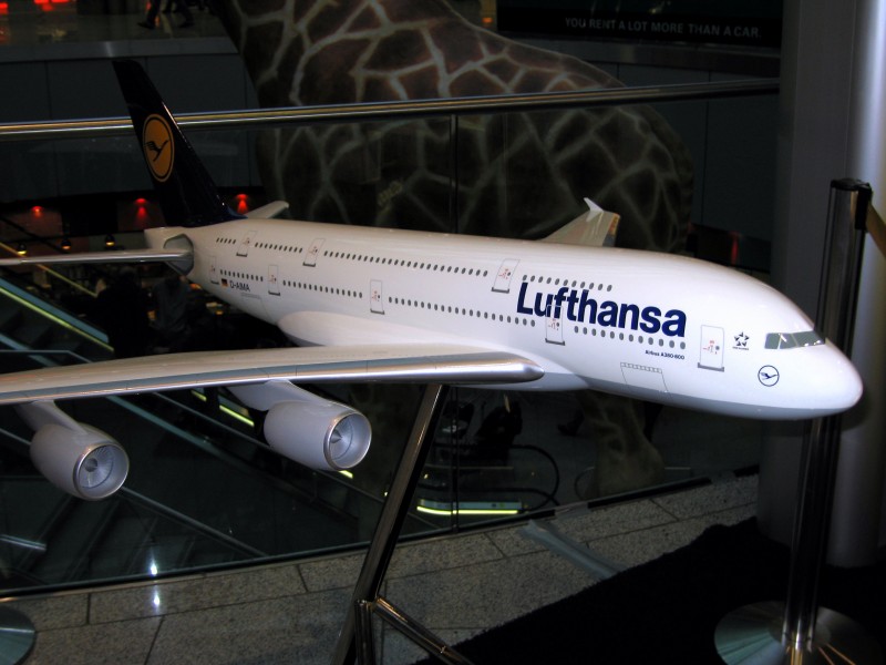 Lufthansa A380 Modell