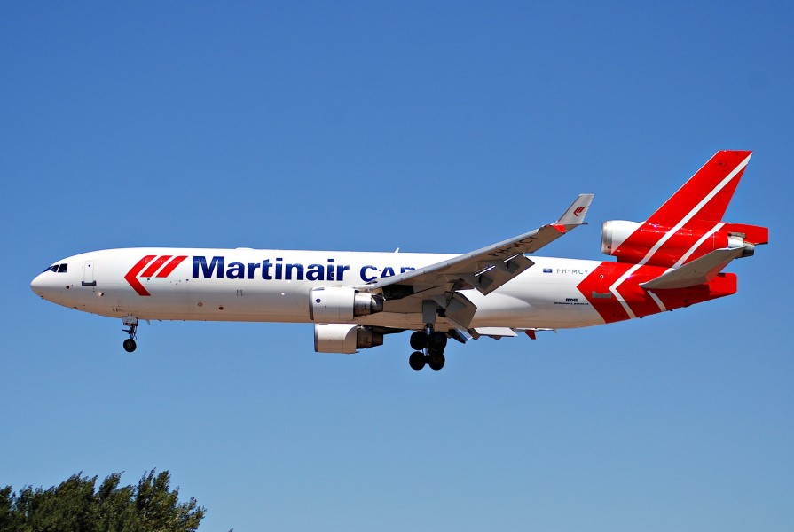Martinair Cargo MD-11F; PH-MCY@LAX;18.04.2007 463mi (4270398591)