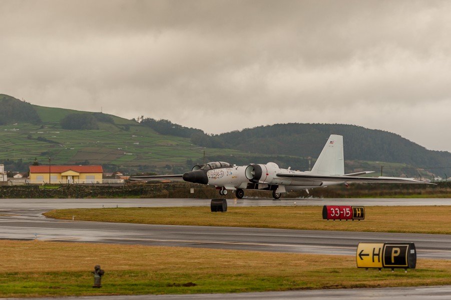 NASA's WB-57F Canberra refuels at Lajes -05