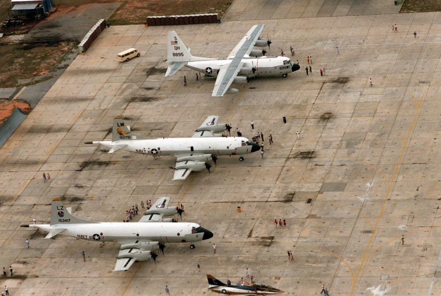 P-3s and KC-130F on display at NAS Pensacola 1986