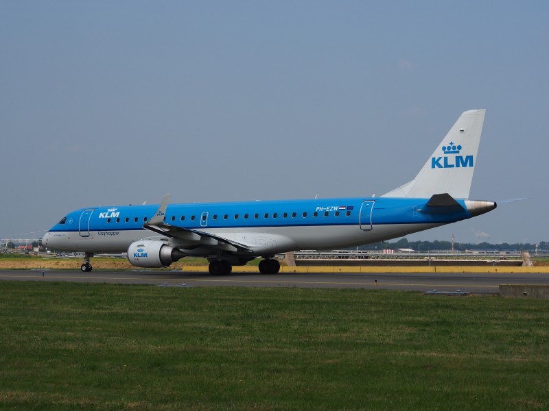 PH-EZW KLM Cityhopper Embraer ERJ-190STD (ERJ-190-100) - cn 19000533 pic7