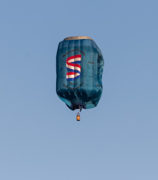 PH-WBD ballon op de Jaarlijkse Friese ballonfeesten in Joure