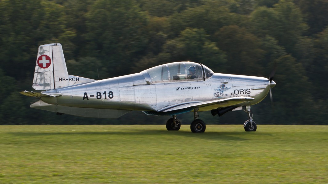 Pilatus P3-03 P3-Flyers HB-RCH OTT 2013 02