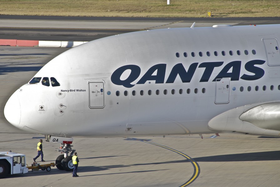 Qantas Airbus A380-842; VH-OQA@SYD;29.07.2012 664dy (8026275994)