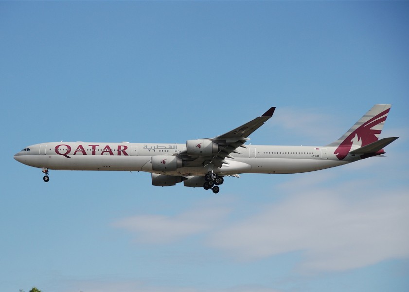 Qatar Airways Airbus A340-600, A7-AGD@LHR,05.08.2009-550ag - Flickr - Aero Icarus