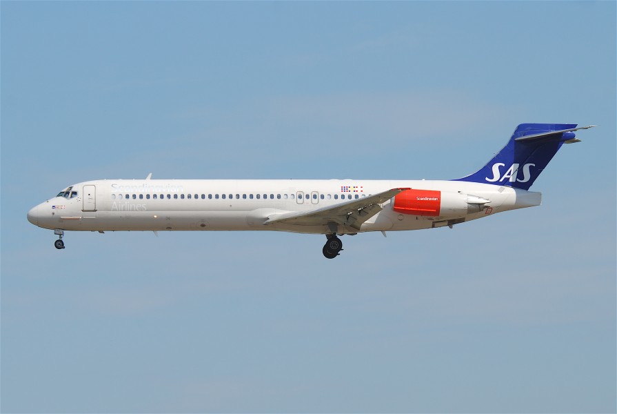 Scandinavian Airlines MD-87; OY-KHU@FRA;16.07.2011609bq (6190428430)
