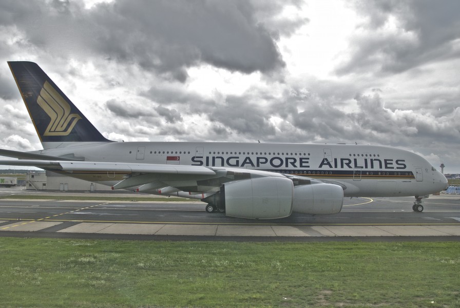 Singapore Airlines Airbus A380-861; 9V-SKD@FRA;01.07.2012 659at (7734237976)