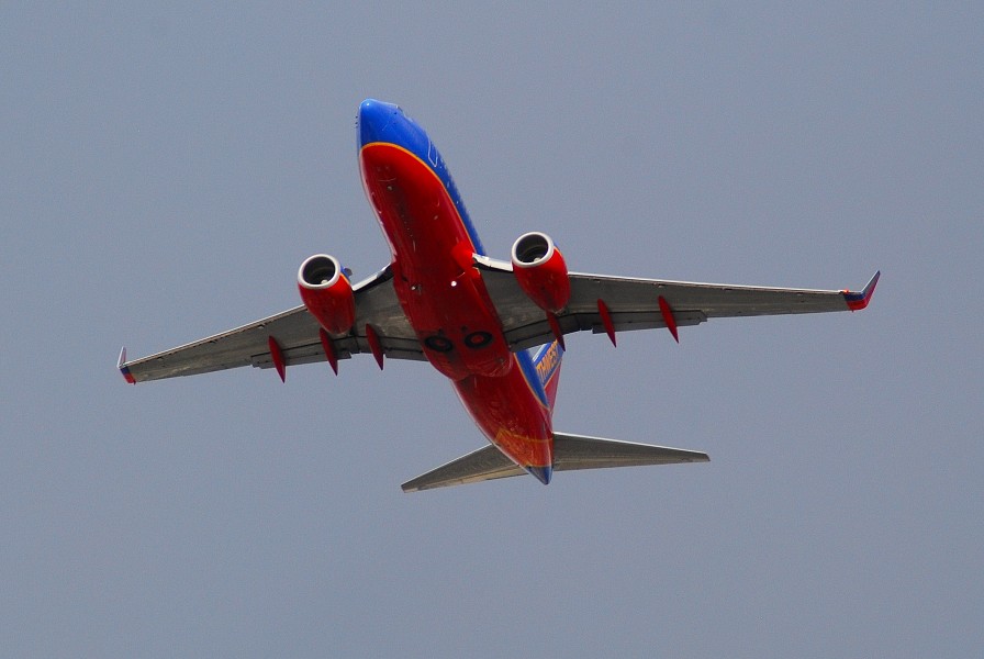 SOUTHWEST-MISSED APPROACH (2864192905)