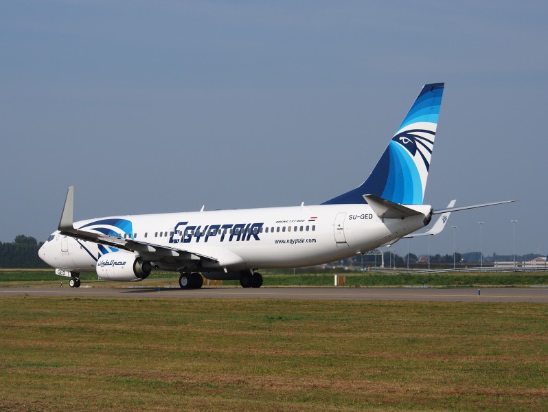 SU-GED EgyptAir Boeing 737-866(WL) - cn 40802 taxiing, 25august2013 pic-008