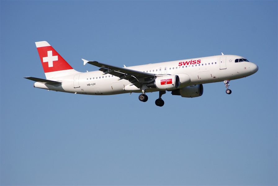 Swiss Airbus A320-214, HB-IJV@ZRH,14.04.2007-459ai - Flickr - Aero Icarus