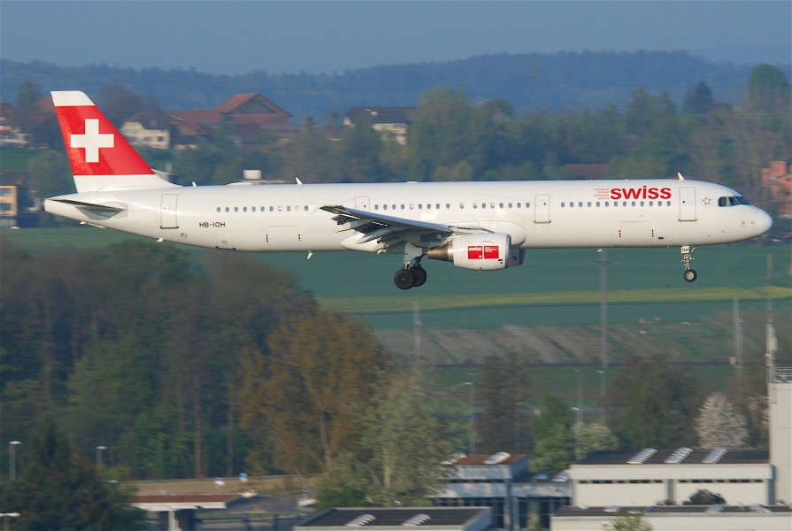 Swiss Airbus A321-111; HB-IOH@ZRH;16.04.2011 595cn (5629532164)