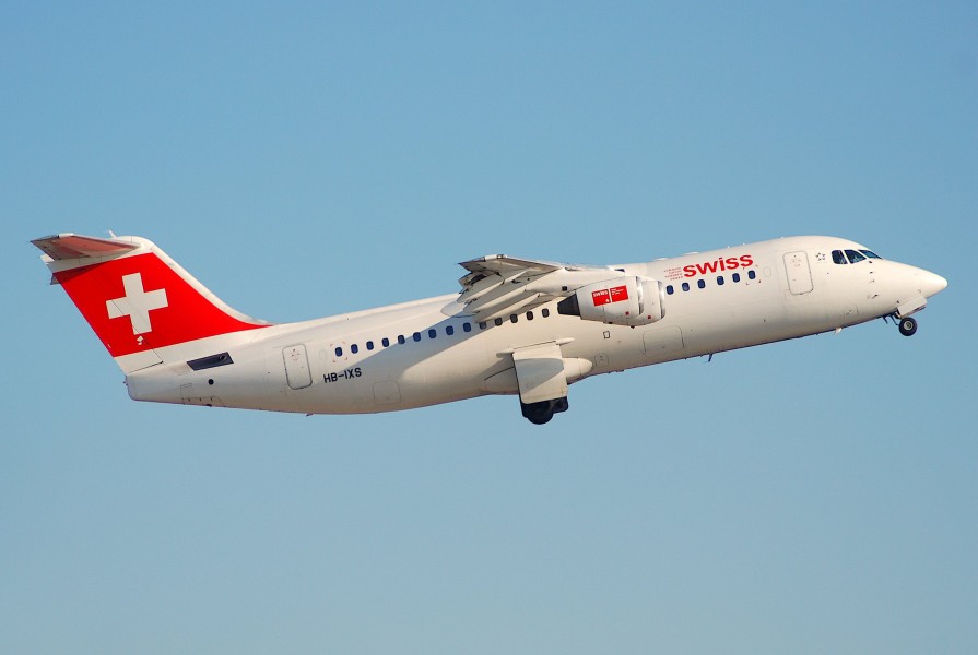 Swiss Avro RJ 100; HB-IXS@30.01.2007 450dr (4284795423)