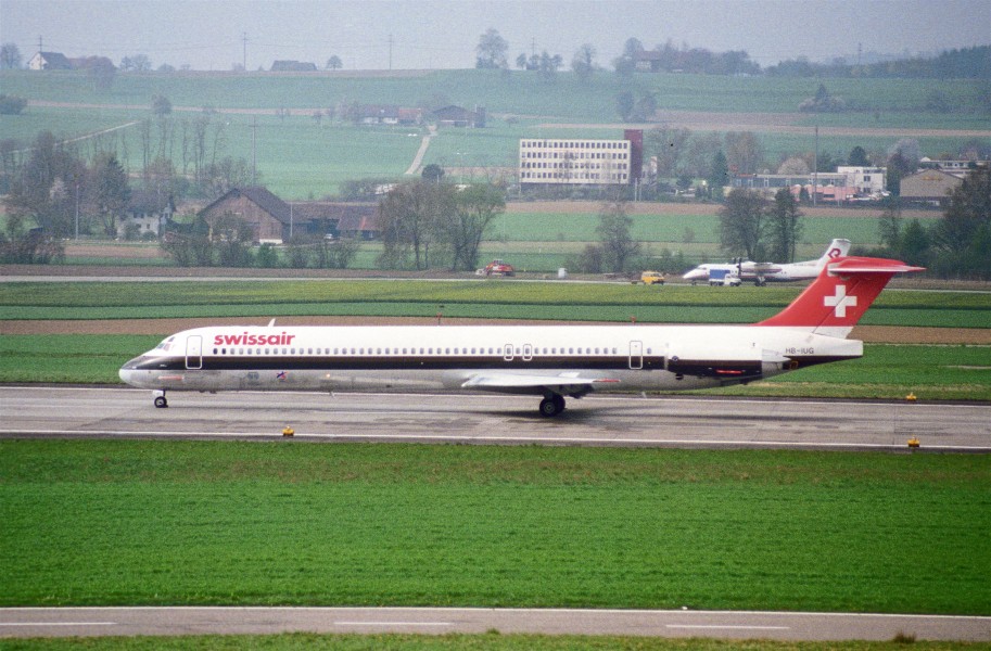 Swissair MD-83; HB-IUG@ZRH;15.04.1995 (4906101974)