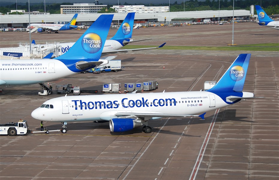 Thomas Cook Airlines Airbus A320-214; G-DHJZ@MAN;14.05.2011 596ae (5732945374)
