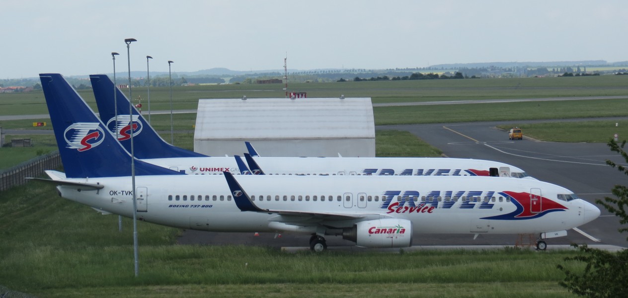 Travel Service Prag Ruzyne Terminal 3 Boeing 737-800
