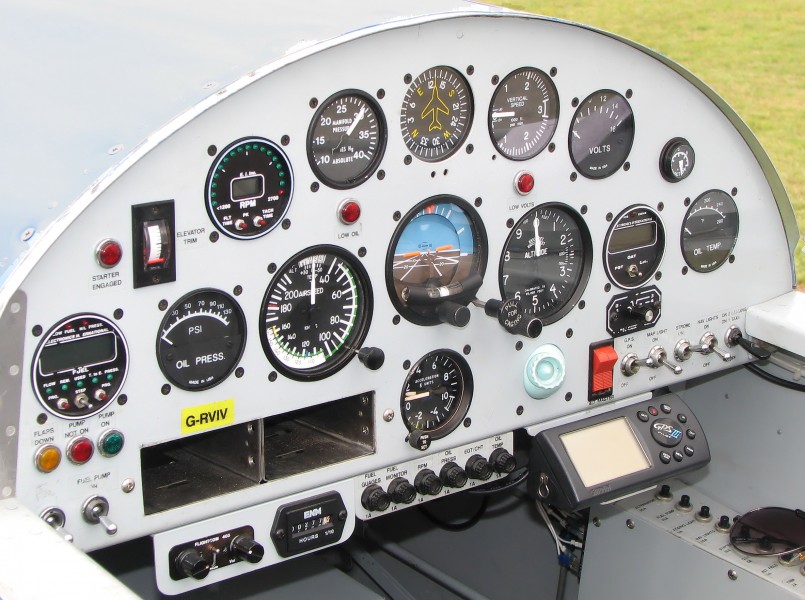 Vans rv-4 g-rviv cockpit arp