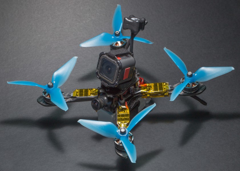 XLabs Shrike V2 200 mm quadcopter frame with components