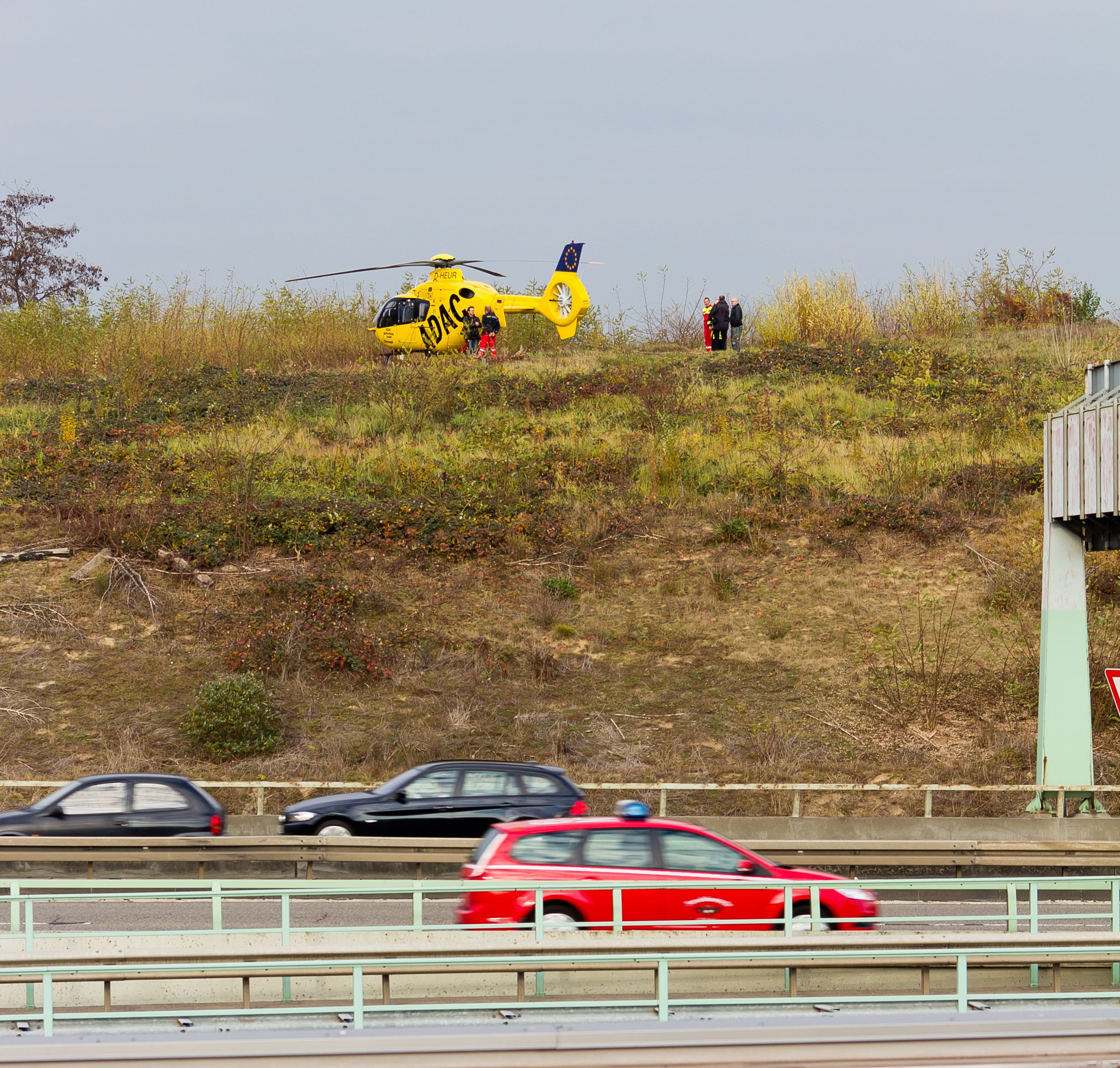 Probeanflug Rettungshubschrauber auf den Kalkberg-5838