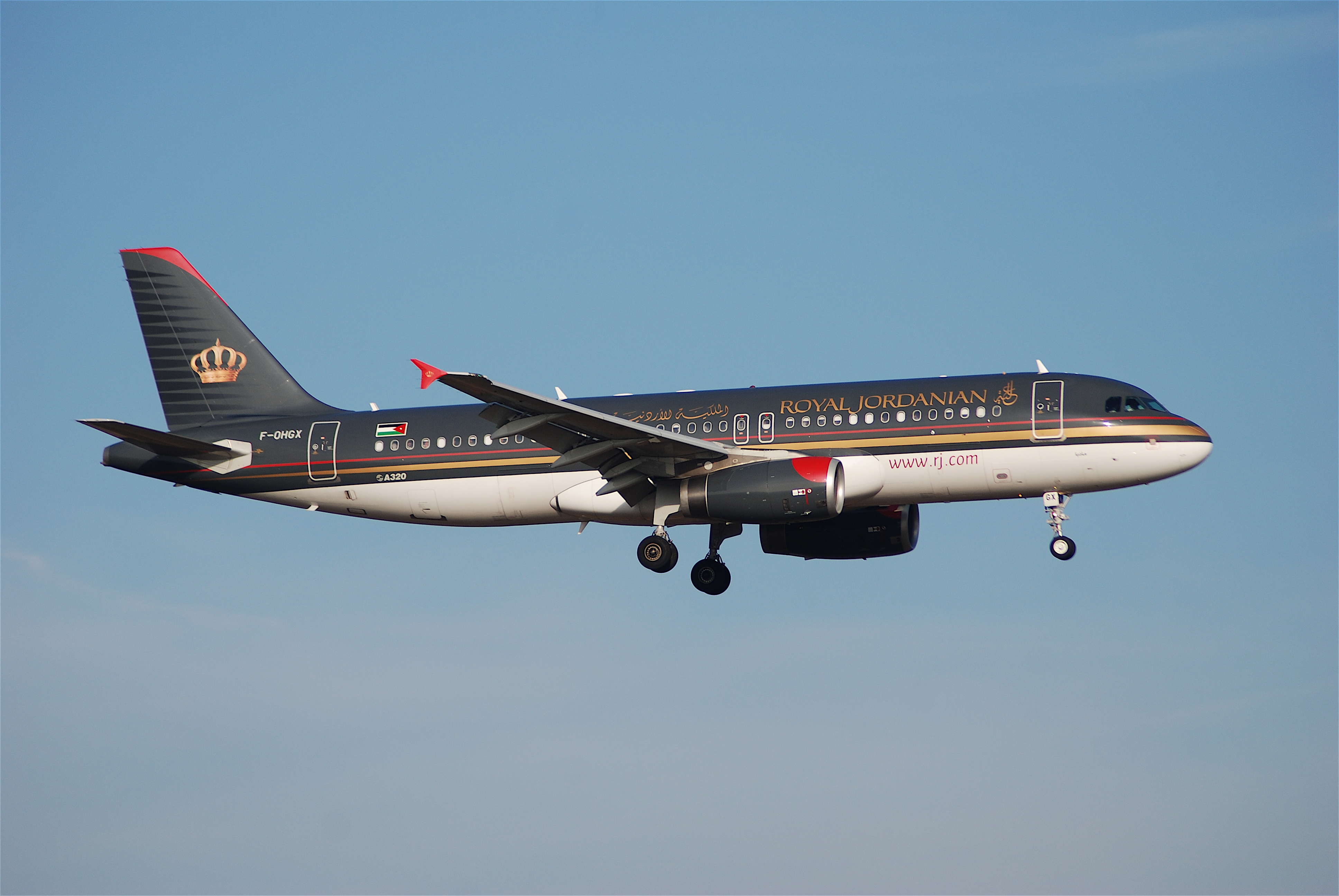 Royal Jordanian Airlines Airbus A320, F-OHGX@ZRH,26.01.2008-494er - Flickr - Aero Icarus