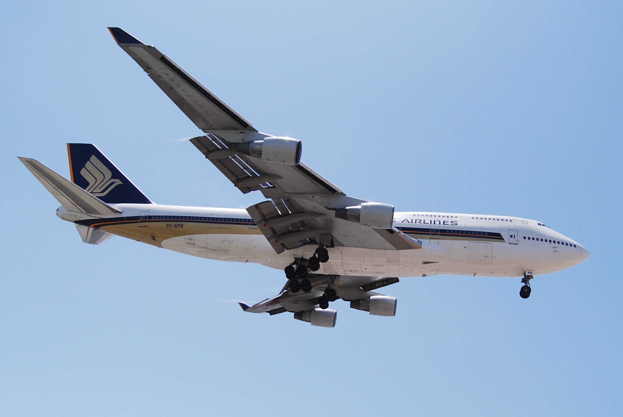 SINGAPORE 747-400 (2543821336)