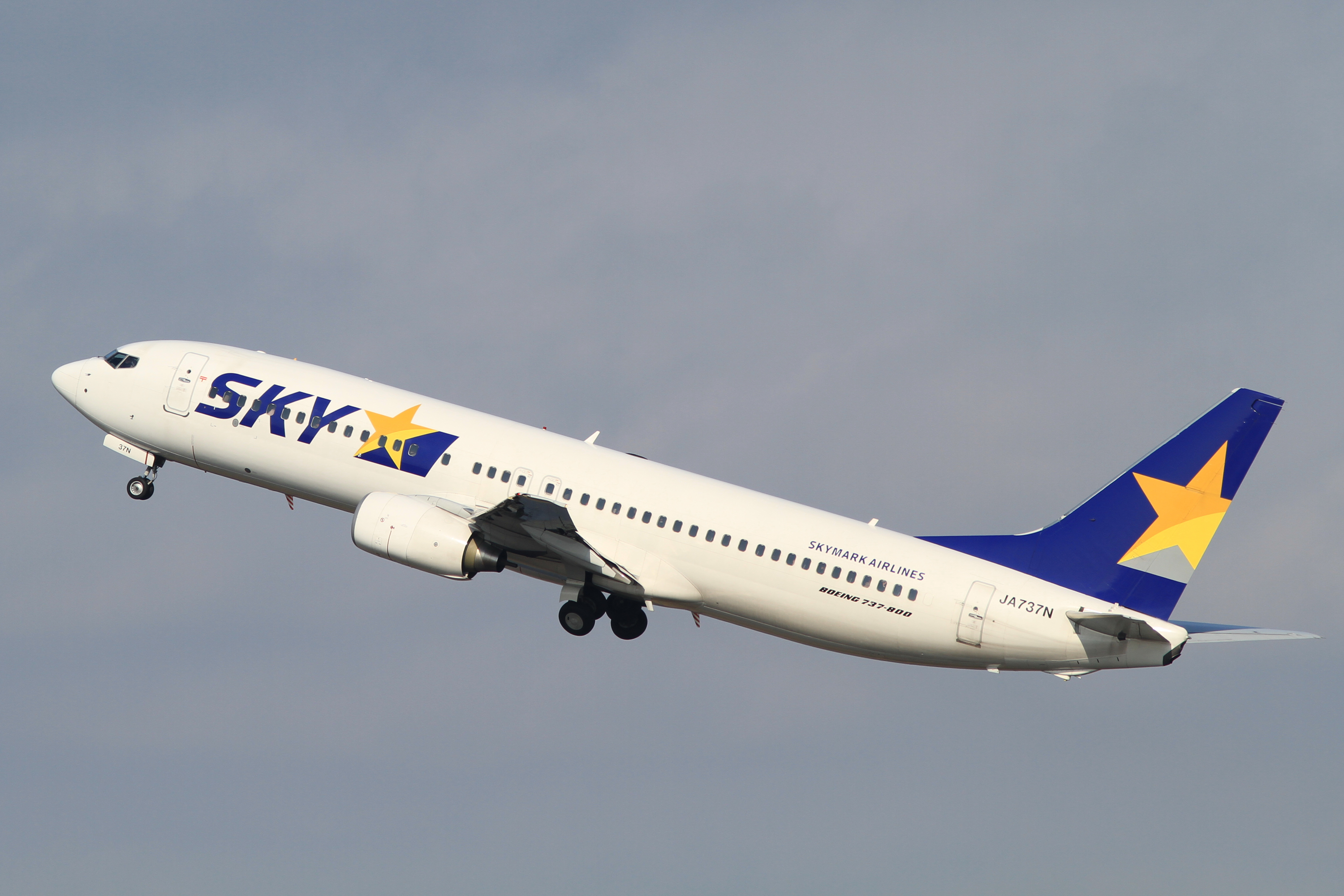 Skymark B737-800(JA737N) (4394123707)