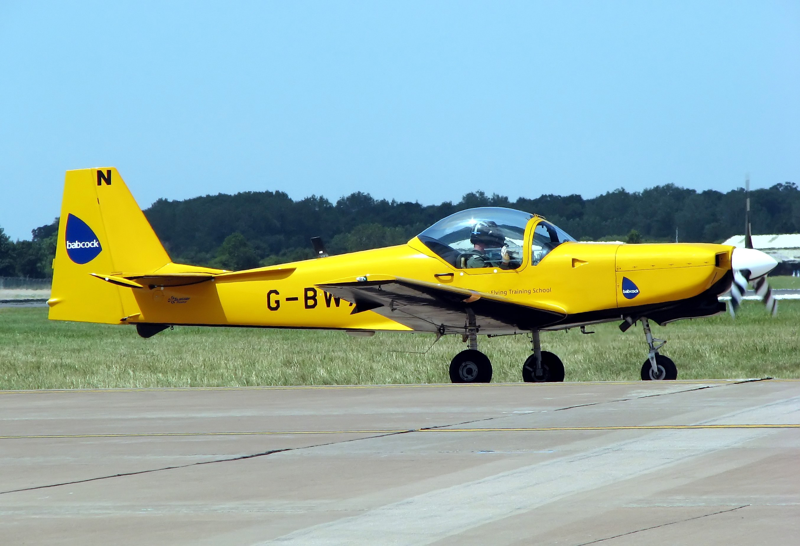 Slingsby.firefly.t67m.fairford2006.arp