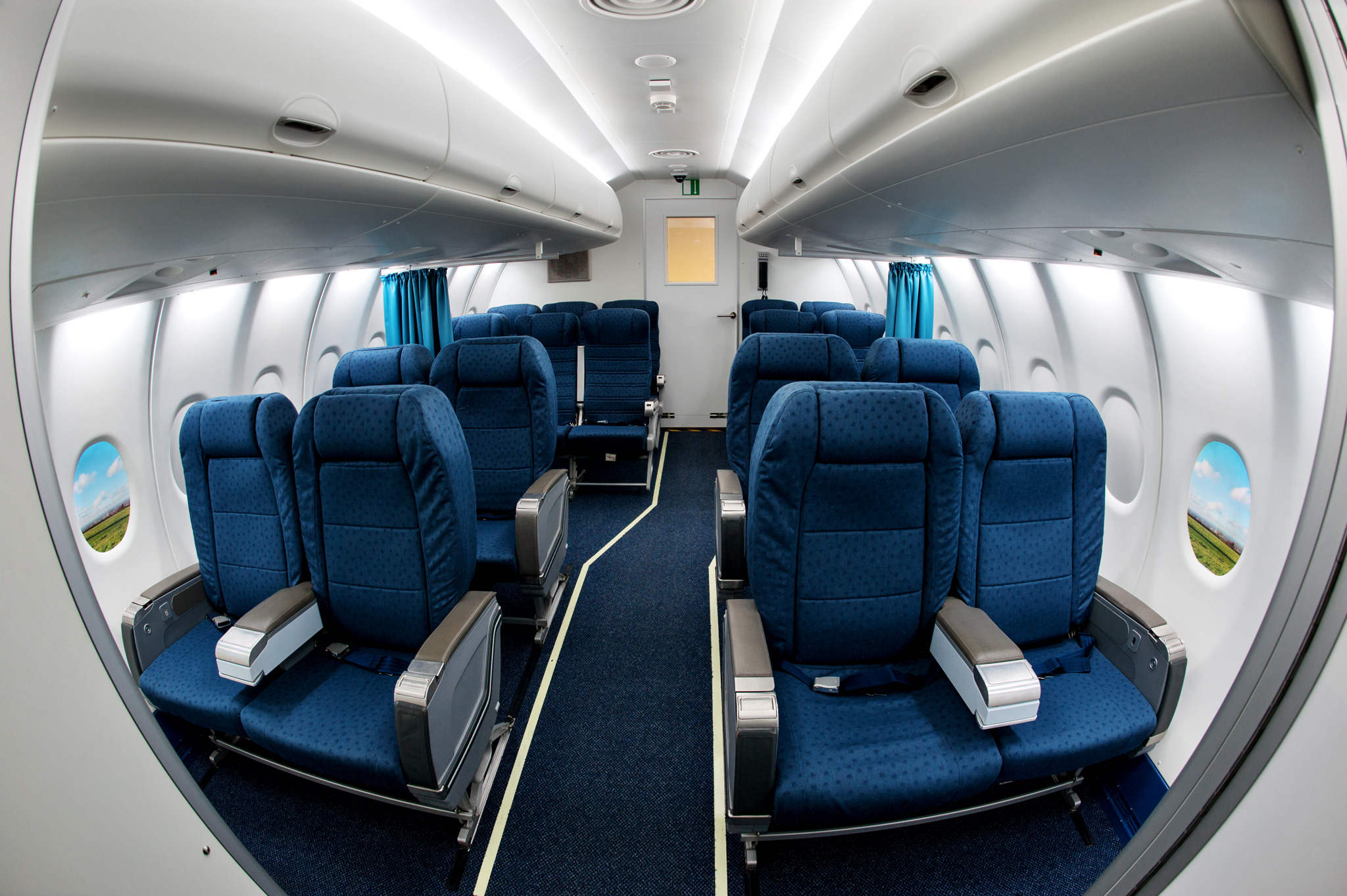 SSJ100 CEET 2 (9318514021)