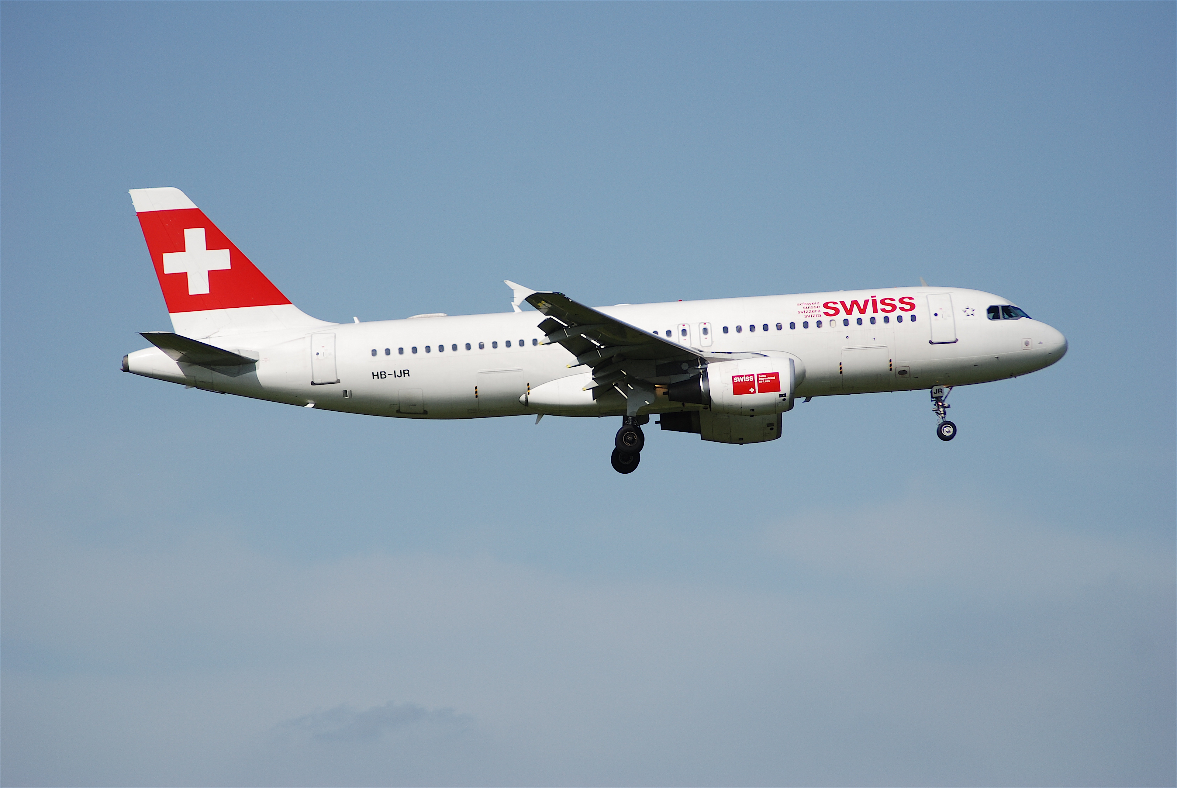 Swiss Airbus A320; HB-IJR@ZRH;22.05.2007 469fk (4291156259)