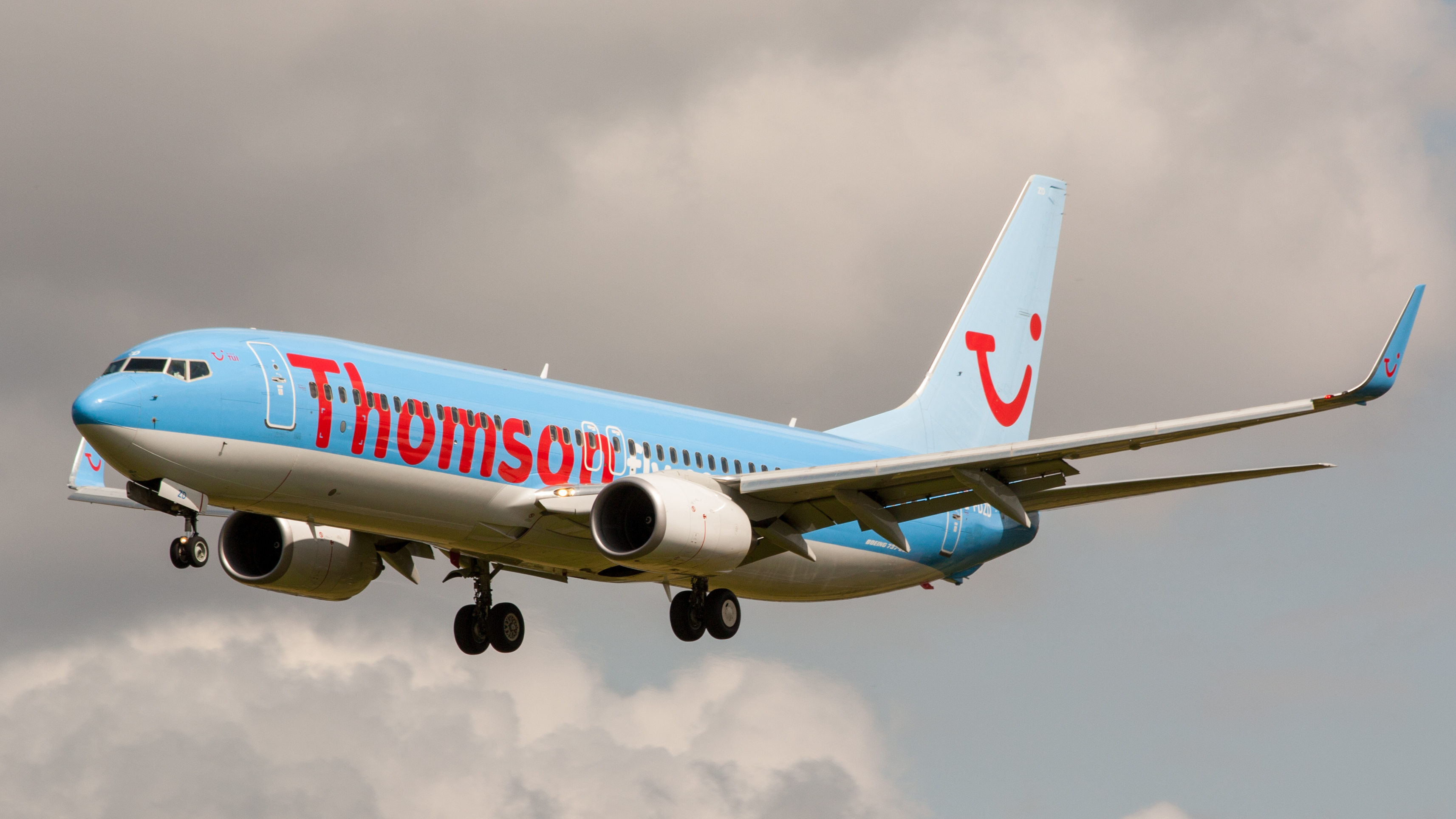 Thomson B737 (9409340773)
