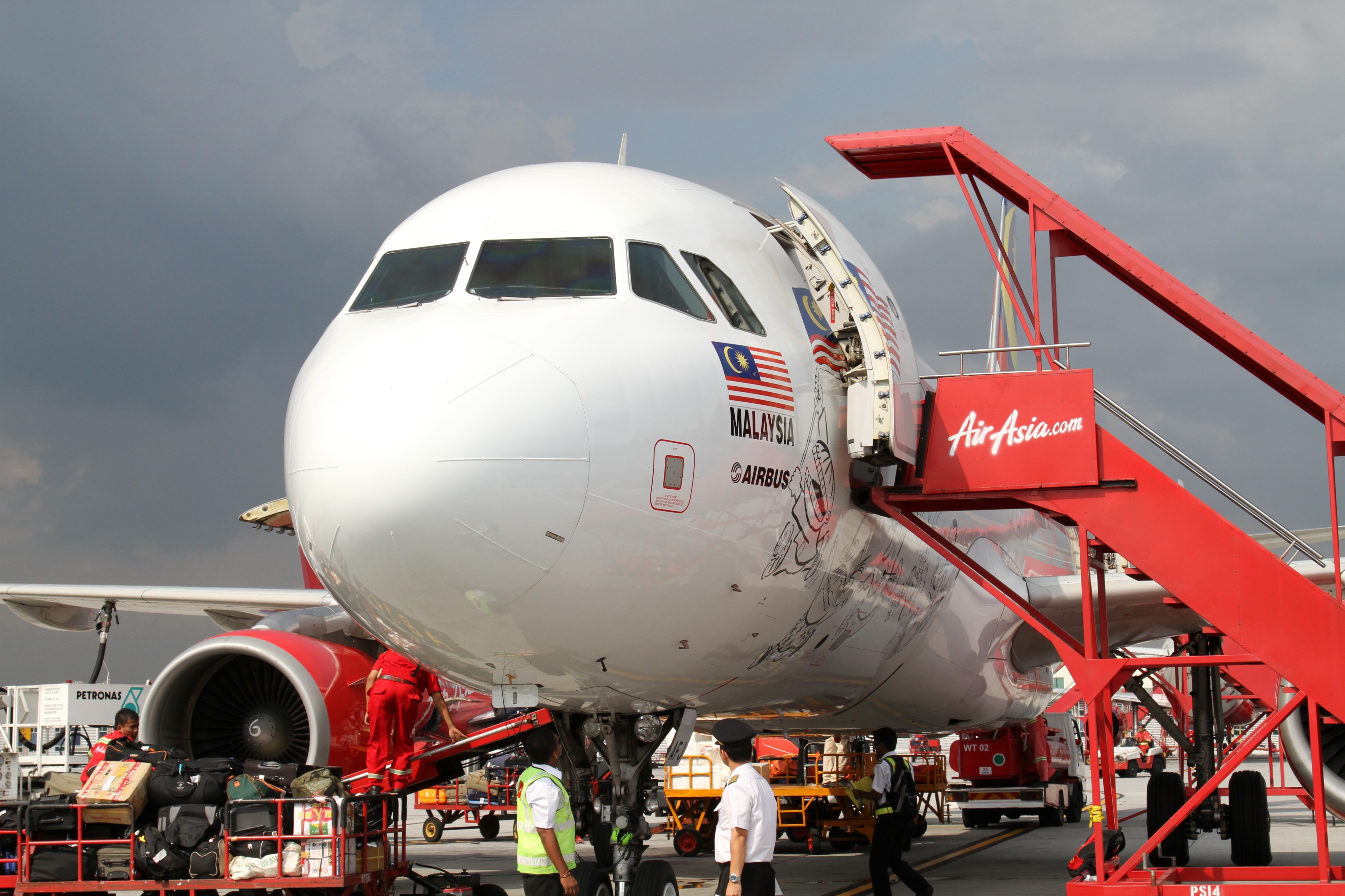 AirAsia A320-200(9M-AFJ) (4440240401)