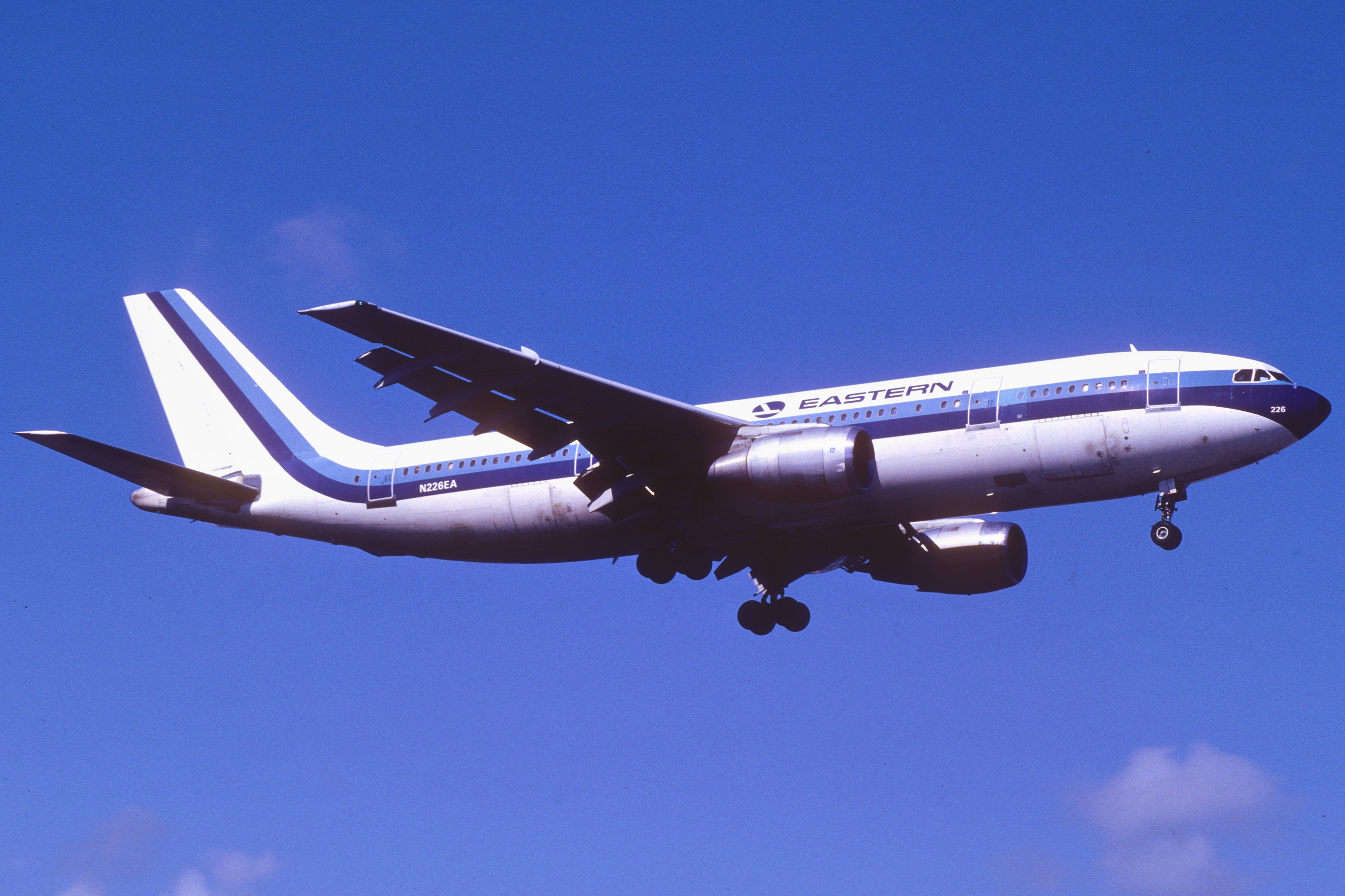 Eastern Airlines Airbus A300B4-203; N226EA@MIA, January 1990 AIS (5057324576)
